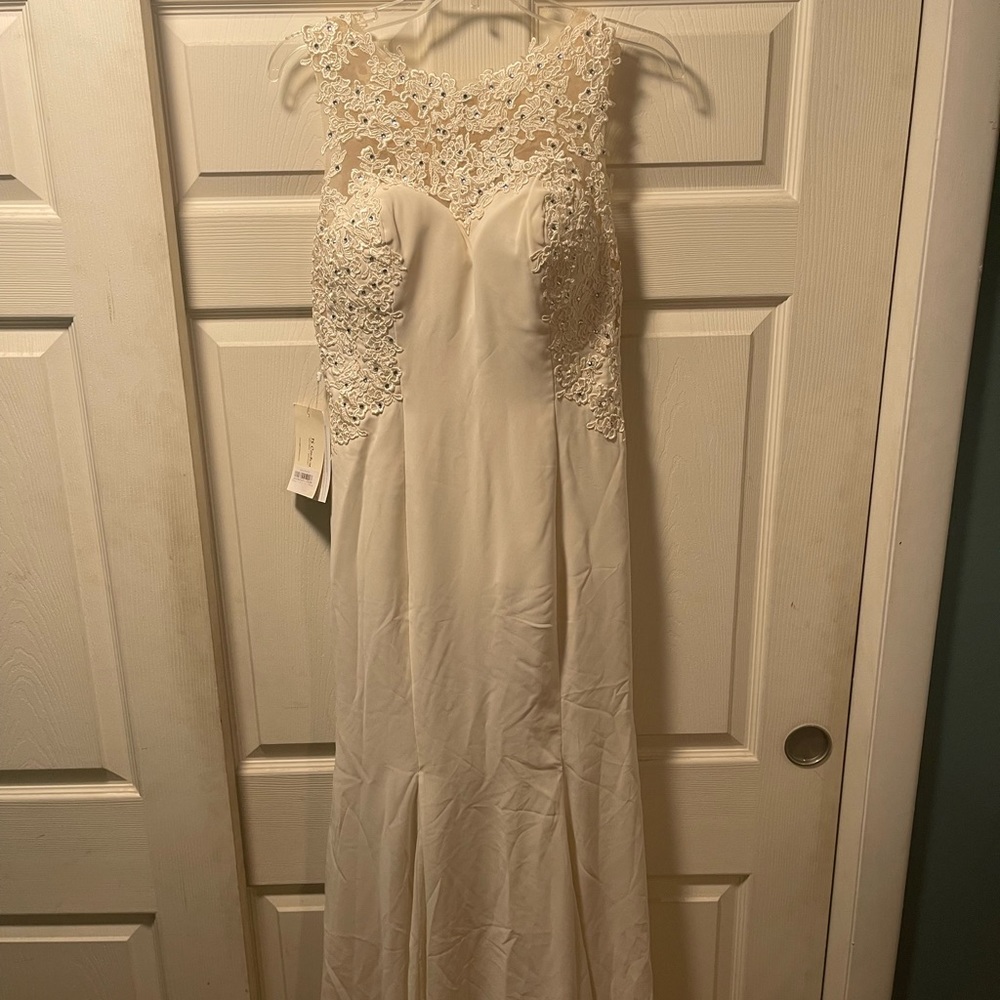 Woman’s Dress